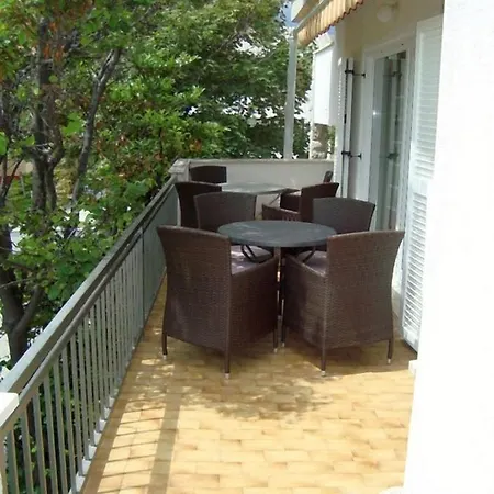 In With Balcony, Air Conditioning, Wifi, Dishwasher 3320-1 Apartman