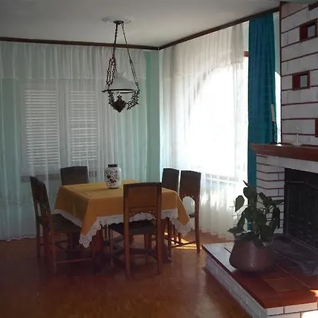 In With Balcony, Air Conditioning, Wifi, Dishwasher 3320-1 *